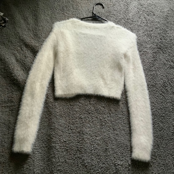 Crop sweater - Picture 2 of 3